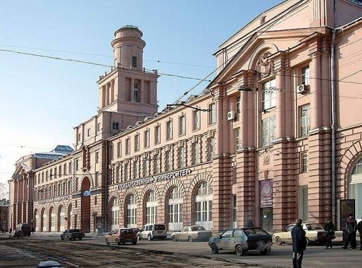 圣彼得堡国立精密机械和光学学院